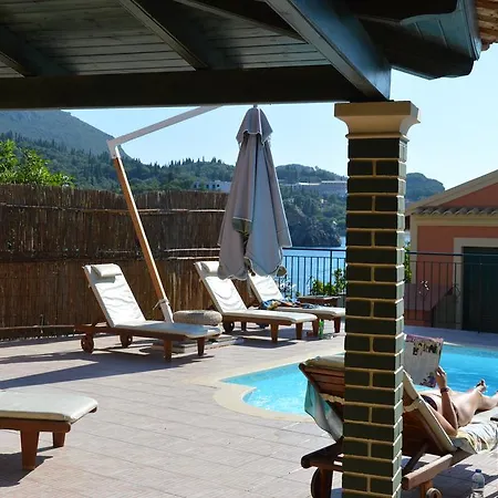 Akis Apartament *