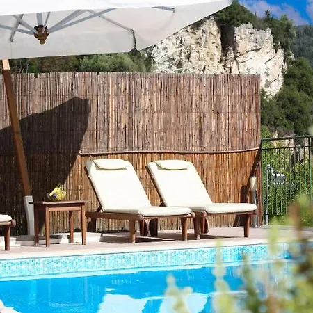 Akis * Paleokastritsa