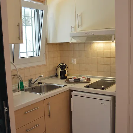 Akis * Palaiokastritsa