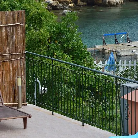 Apartment Akis